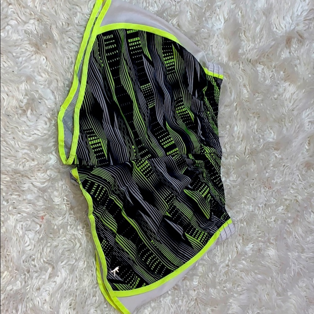 Woman's Medium Athletic Shorts